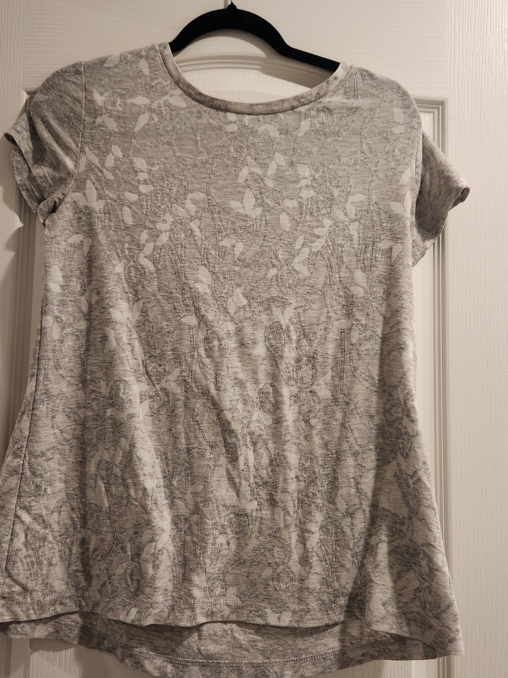 Simply Vera Vera Wang Gray Heathered Short Sleeve Tee M Euc